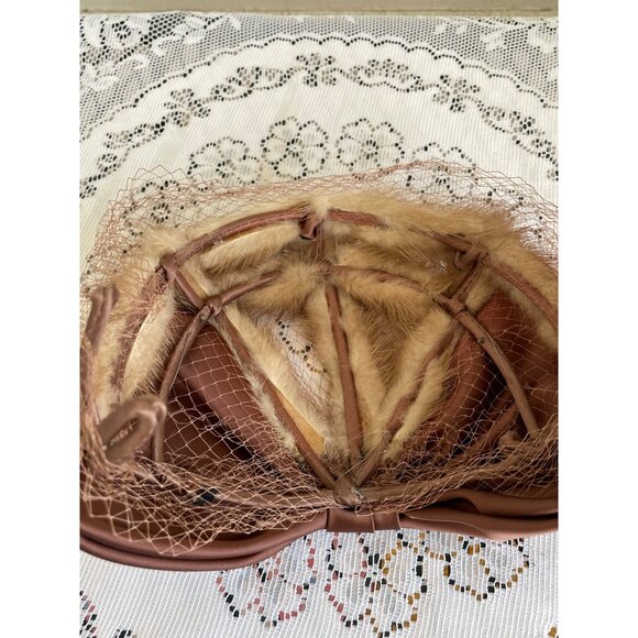Vintage 1950s Brown Mink Fur Hat With Satin Bow Netting
